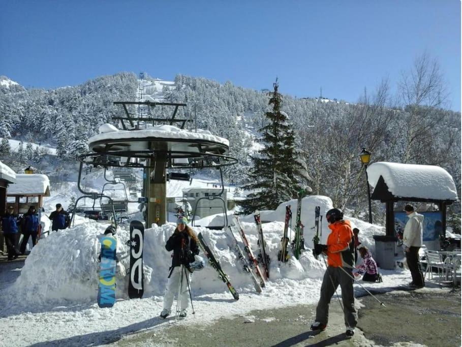 Wow Views Next To The Ski Lift! Baqueira Beret Exterior photo