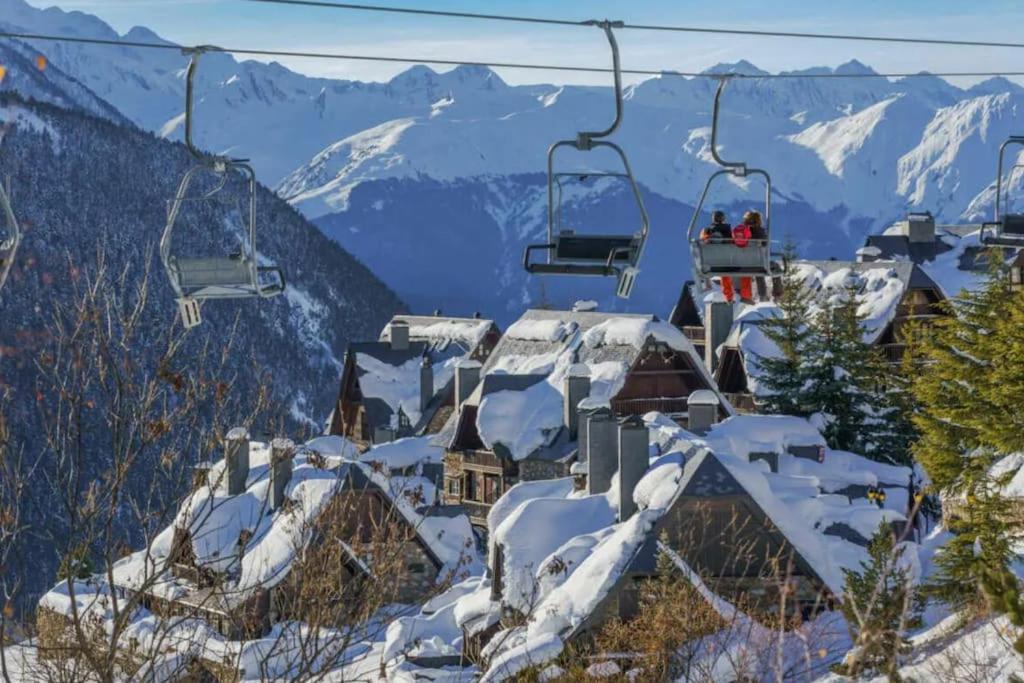 Wow Views Next To The Ski Lift! Baqueira Beret Exterior photo